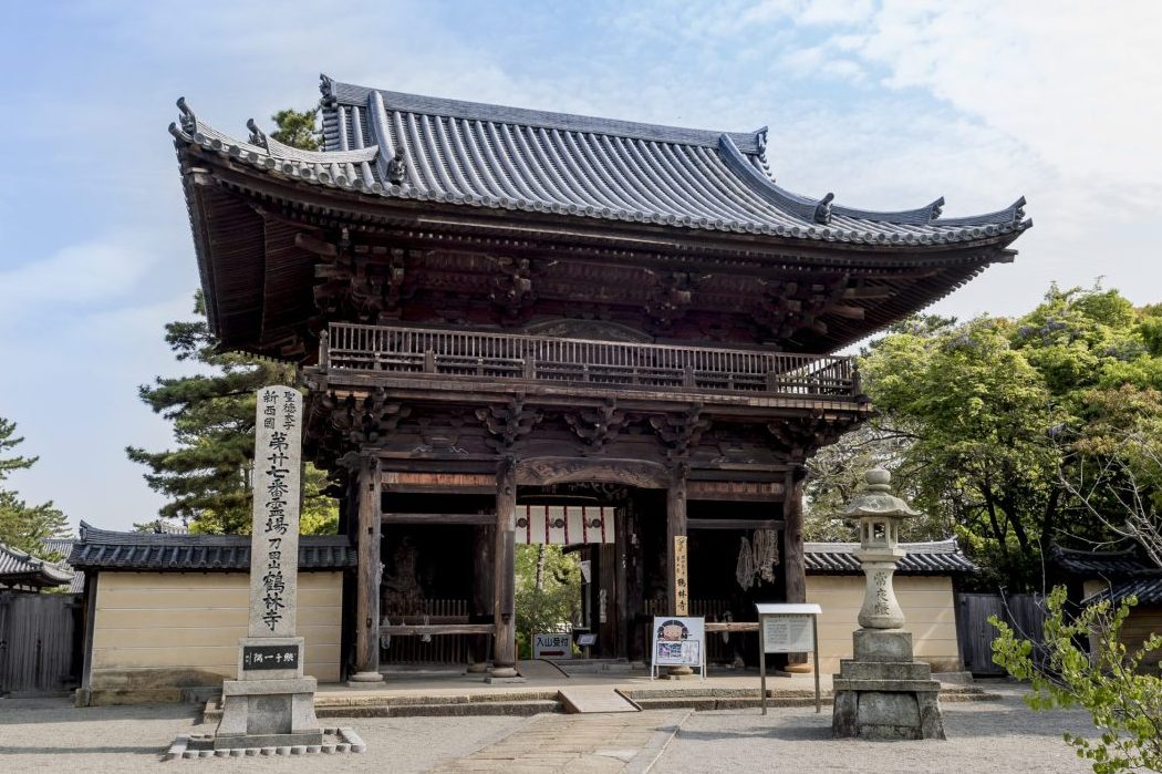 文化財の宝庫として知られる「鶴林寺」を訪ねる | いろり端 | いろり